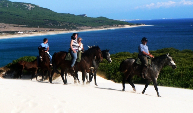  Passeggiate a cavallo tra paesaggi unici 